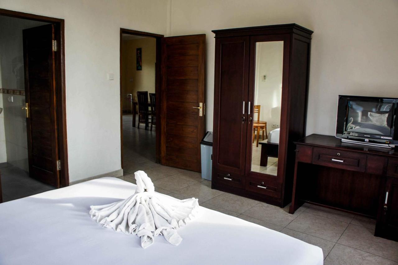 Adi Homestay Canggu  Exterior photo